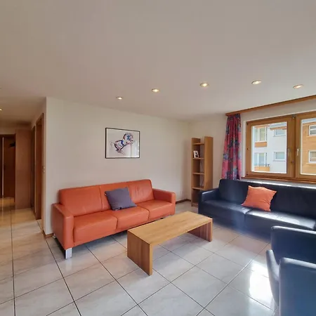 Azurit Ski-in, Ski-out Зас-Фе