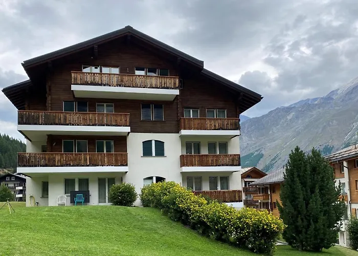 Azurit Ski-in, Ski-out Apartman *